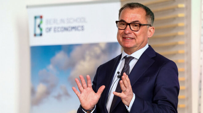 μπάρμπαρα-μάσινγκ-η-πρώτη-γυναίκα-στα-563668288