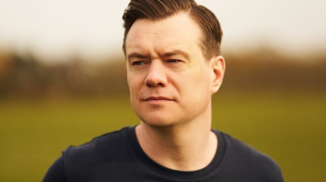 σαμ-πάρκερ-στην-κ-να-μάθουμε-να-θυμών-563662534