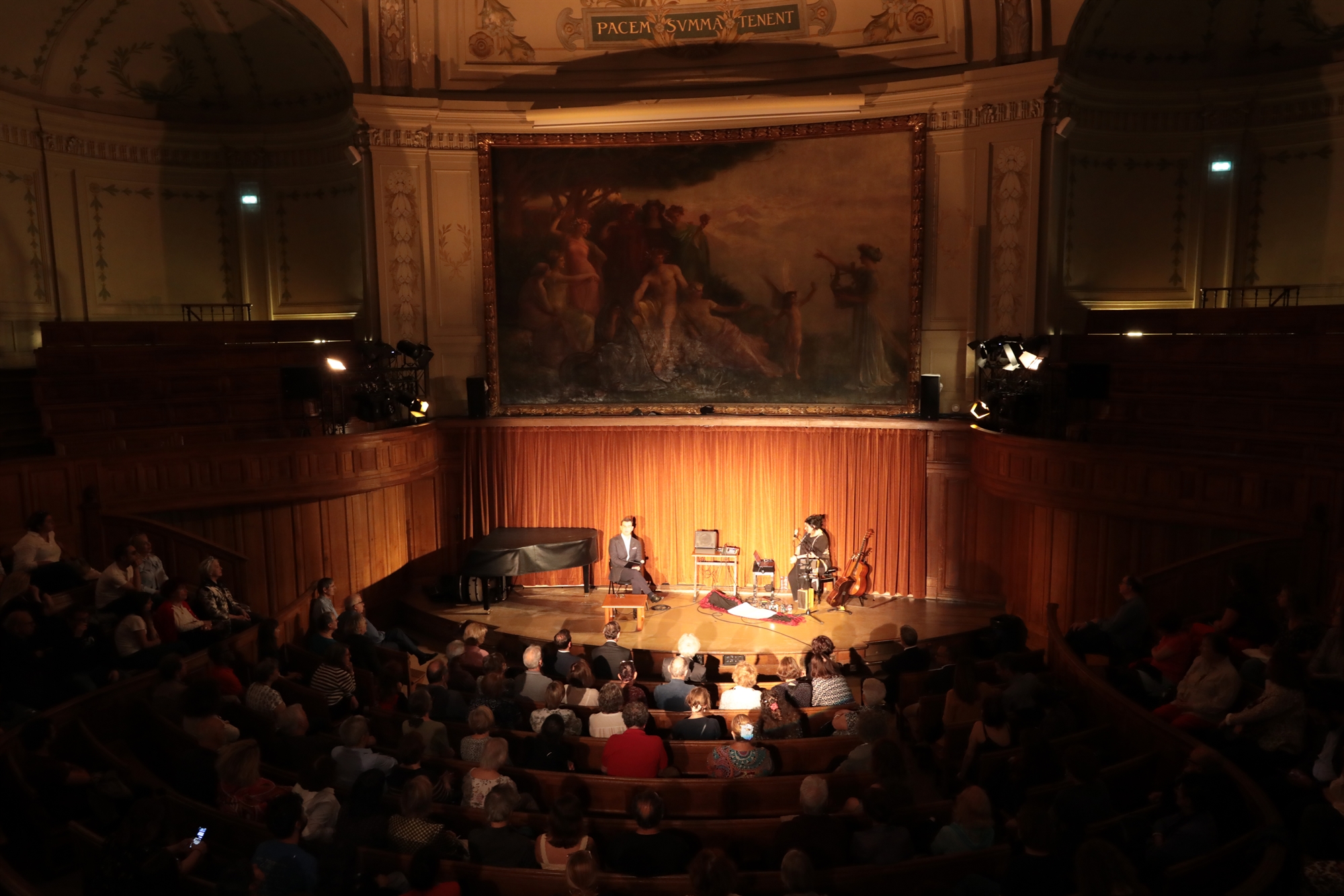 100 χρόνια από τη γέννηση του Μάνου Χατζιδάκι – Μεγάλη εκδήλωση στη Σορβόννη-2