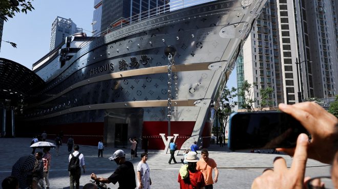 οι-οίκοι-πολυτελείας-αλλάζουν-για-να-π-563688112