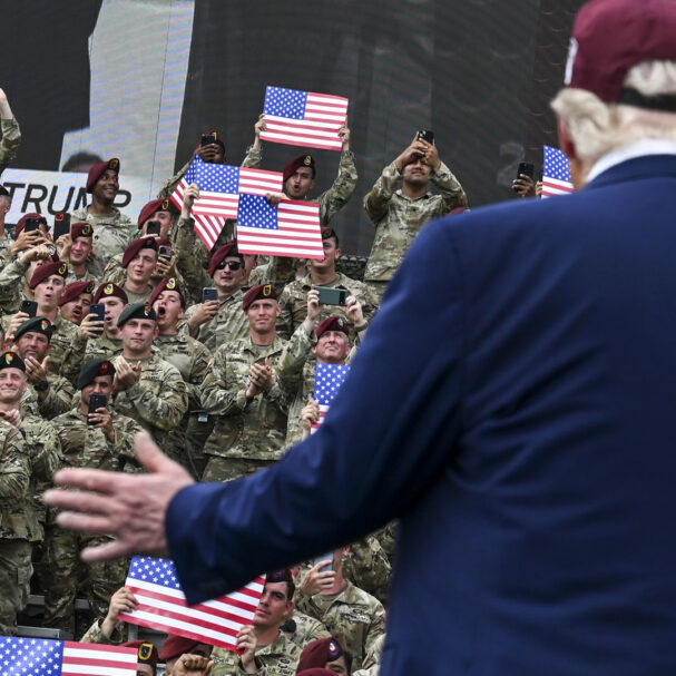 σύρεται-τώρα-από-το-άρμα-του-νετανιάχο-563663332