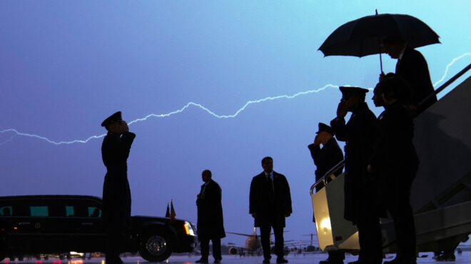 τα-πάντα-καταρρέουν-563660446