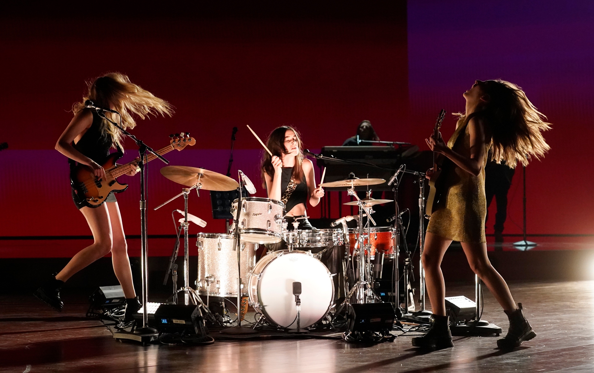 HAIM: Κάν’ το όπως η Νικόλ Κίντμαν-1