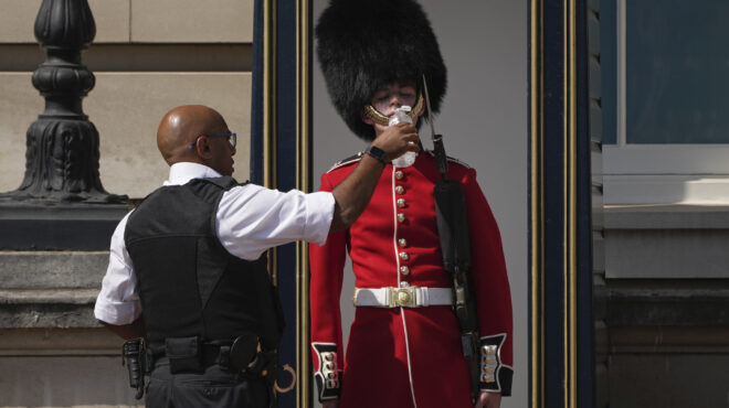 βρετανία-η-άνοιξη-του-2025-είναι-η-θερμότε-563645266