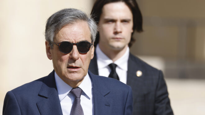 γαλλία-ενοχος-για-εικονική-απασχόλησ-563666785