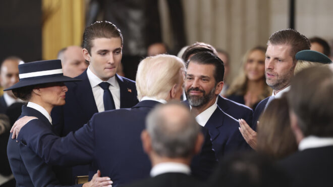 προς-μια-πολιτική-δυναστεία-των-τρα-563685346