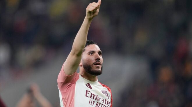 ο-σερκί-βλέπει-ακόμα-το-ποδόσφαιρο-σαν-563656015