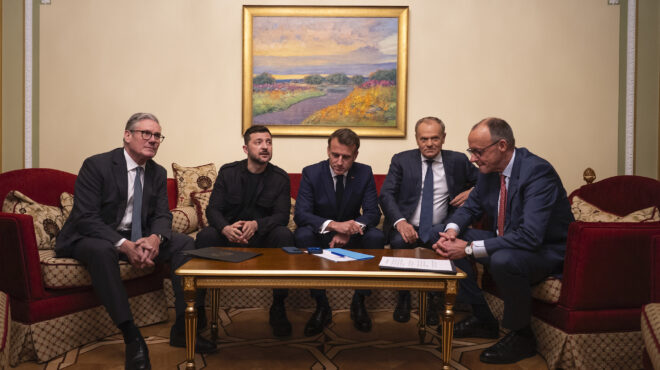 ευρώπη-τραμπ-η-τριπλή-αμερικανικ-563648905