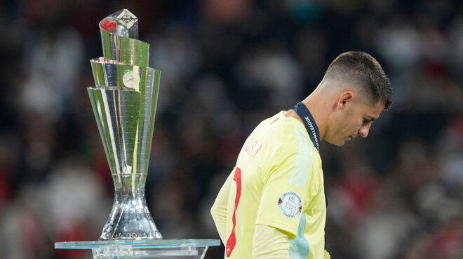 οι-σκοτεινές-μέρες-σκέπασαν-τη-λαμ-563664967