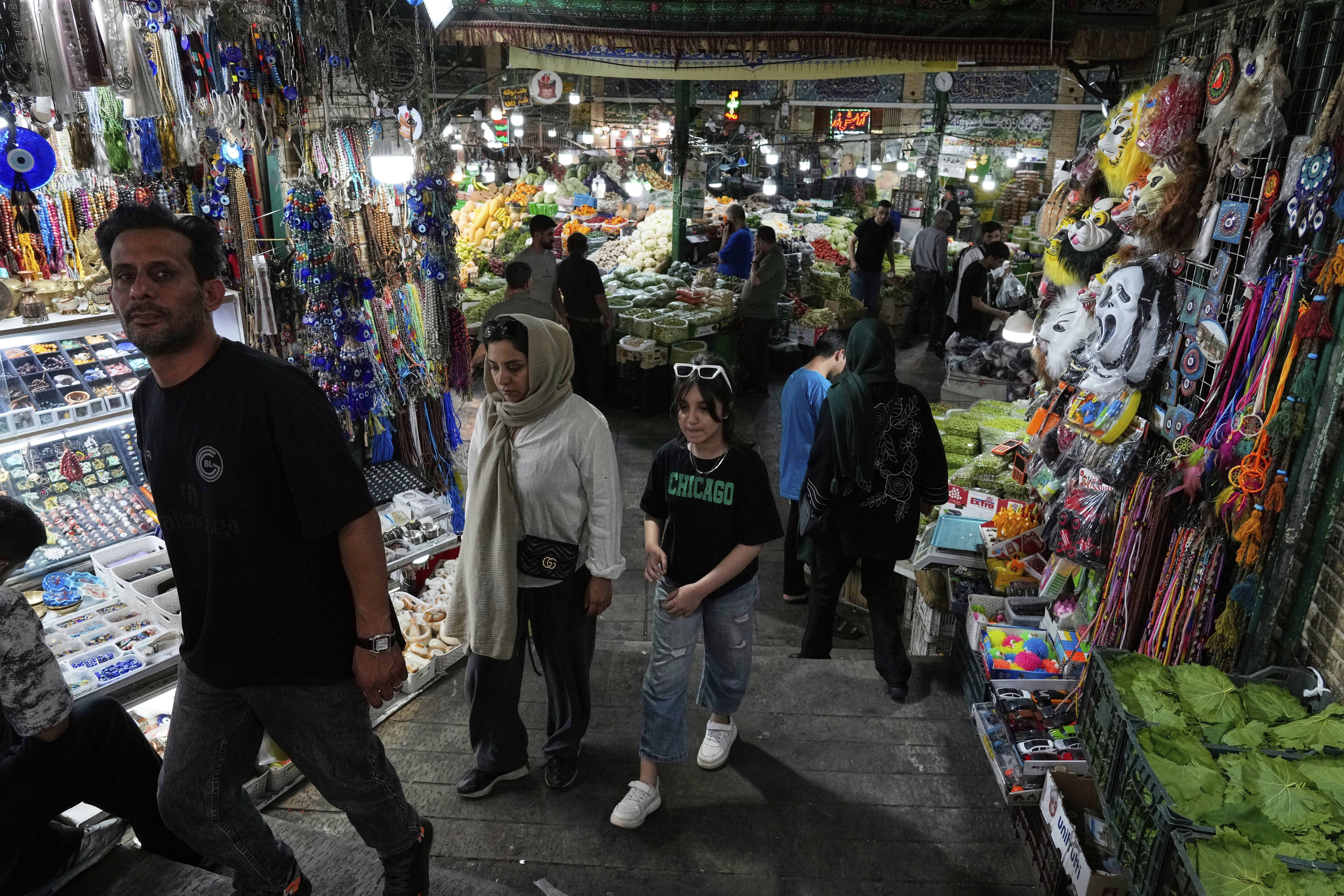 «Οφθαλμός αντί οφθαλμού»: Οργή στην Τεχεράνη μετά τις επιθέσεις του Ισραήλ-3