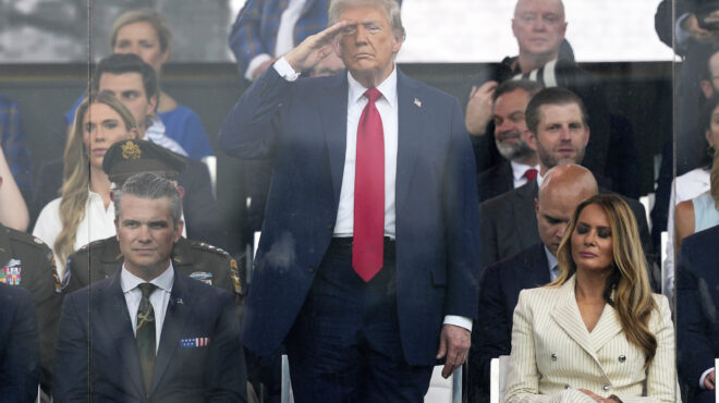 αμερικανός-πρέσβης-σε-τραμπ-ο-θεός-σε-563667046