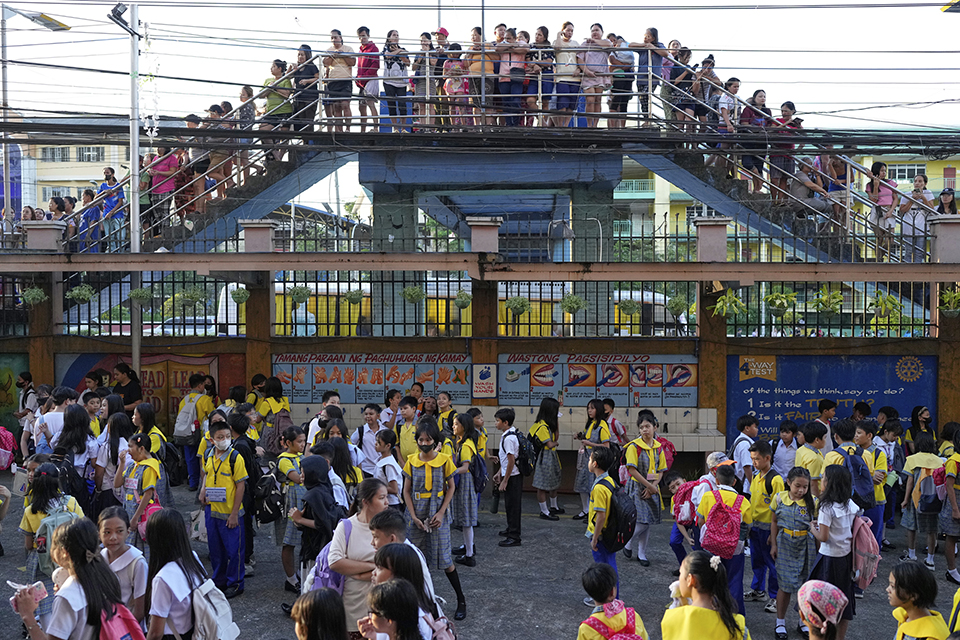 Οι ναυαγοσώστες-2