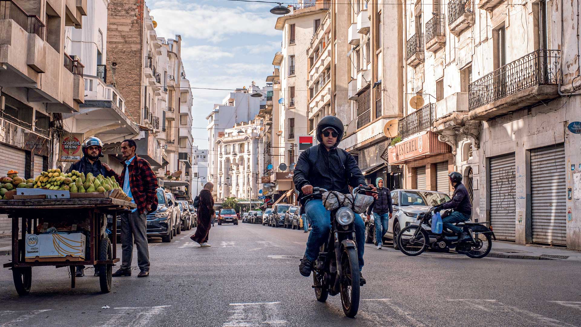 Τριγυρνώντας στην Καζαμπλάνκα χωρίς κινητό-1