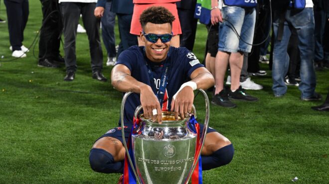 ο-19χρονος-μεσσίας-που-φώτισε-το-πα-563644039