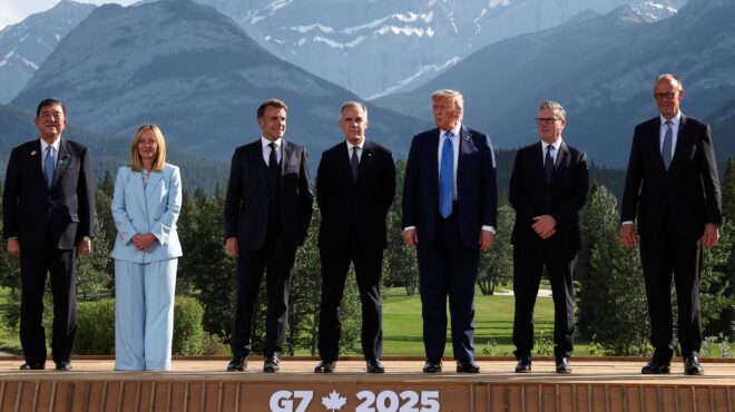 και-έμειναν-έξι-η-g7-προσπαθεί-να-σώσει-τ-563666440