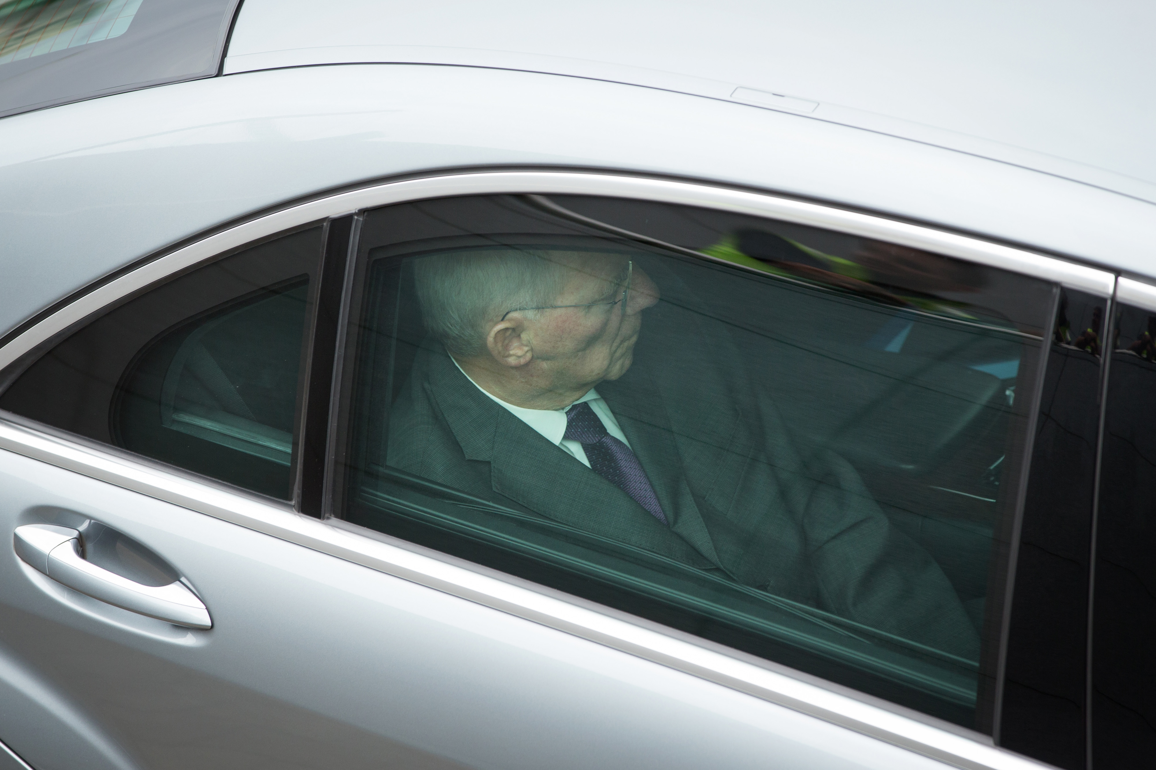 Βόλφγκανγκ Σόιμπλε: «Πώς η Μέρκελ άλλαξε γνώμη για το Grexit»-2