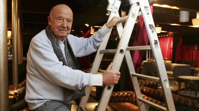 δεν-ξεφεύγεις-από-τον-μίμη-πλέσσα-563665042