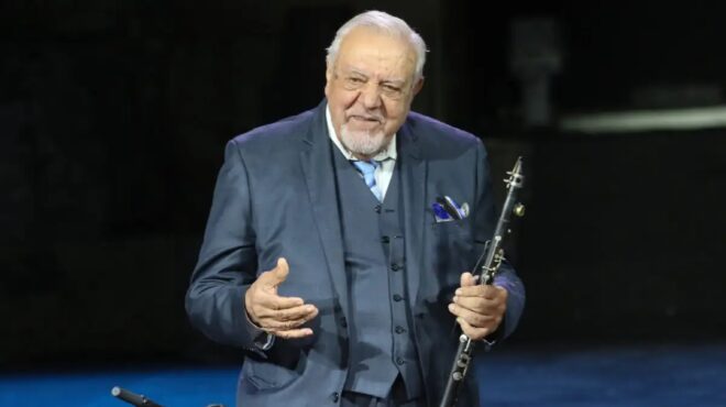 πέθανε-ο-δεξιοτέχνης-του-κλαρίνου-πετ-563663998