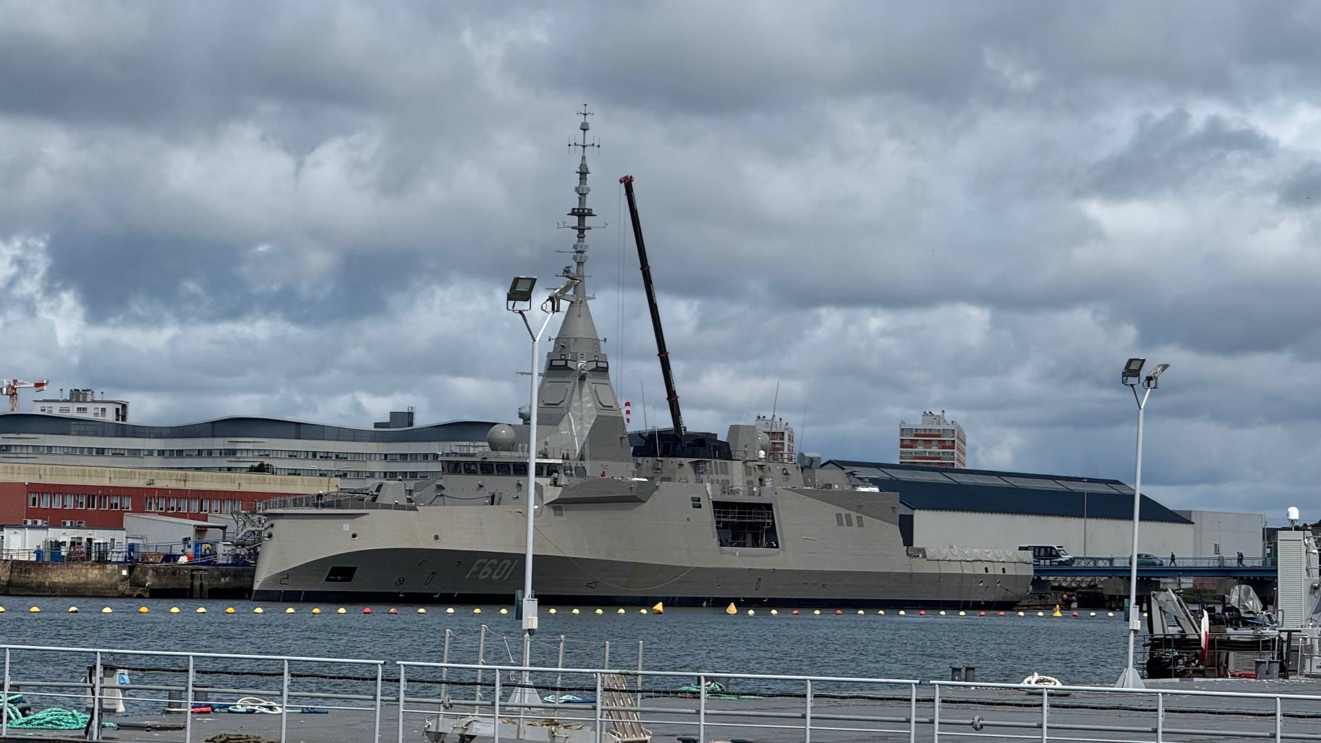 Τρεις ελληνικές FDI στο νερό – Επίσημη τελετή καθέλκυσης της φρεγάτας «ΦΟΡΜΙΩΝ»-2