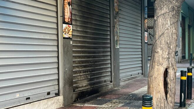 κολωνός-επίθεση-με-γκαζάκια-σε-ψητοπω-563669995