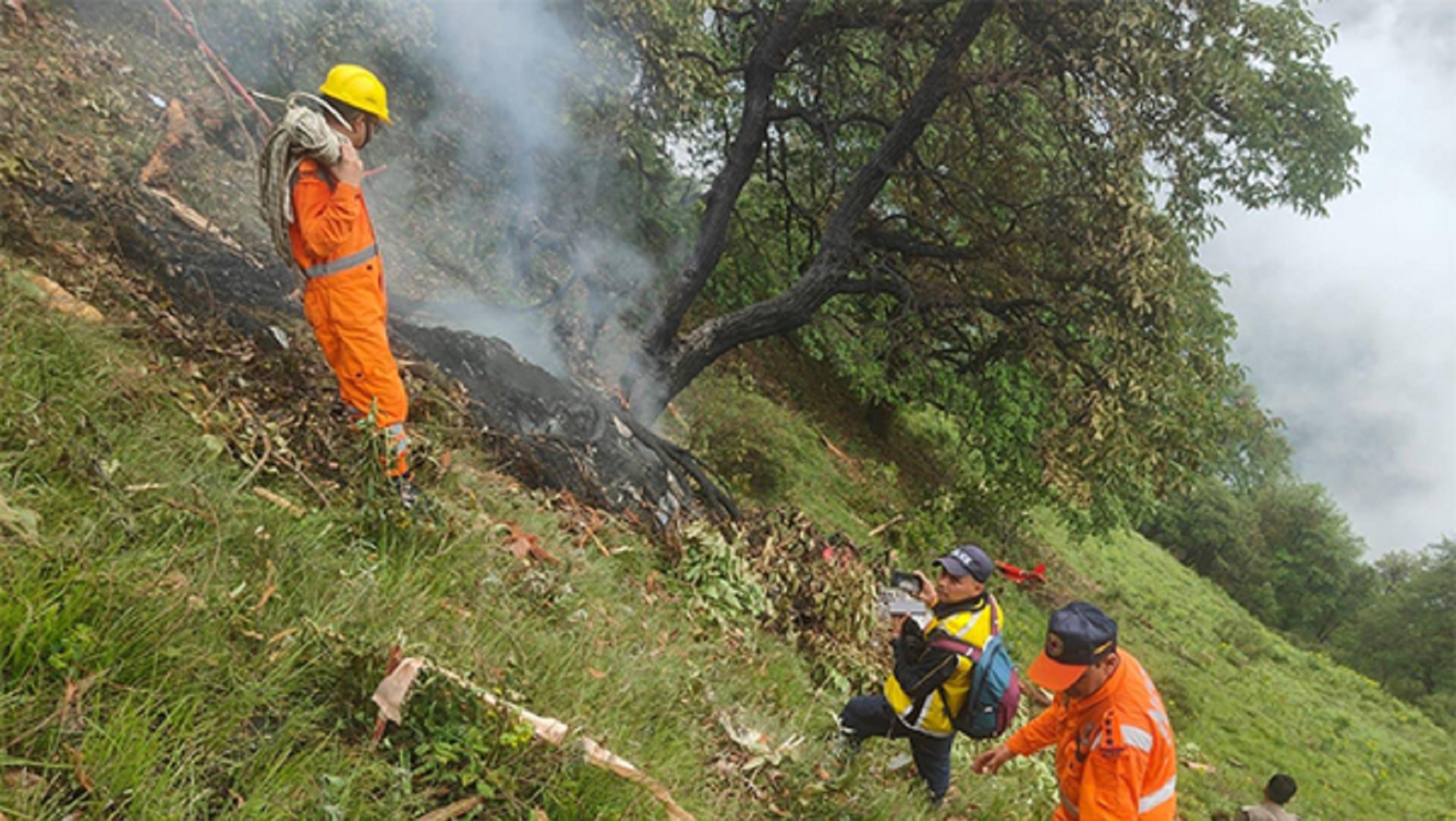 Ινδία: Ελικόπτερο με επτά επιβαίνοντες συνετρίβη σε βόρειο κρατίδιο-1