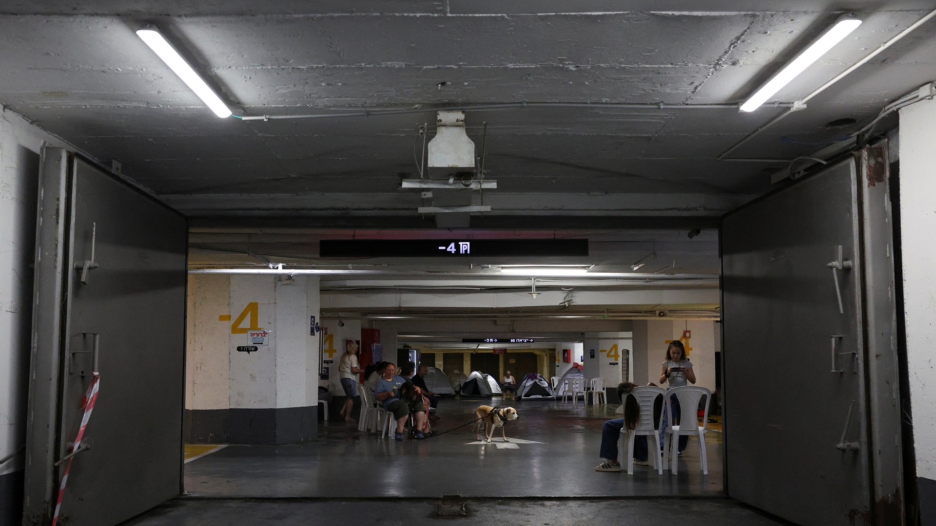 Ισραήλ: Ιρανική απάντηση με βαλλιστικούς πυραύλους – Γενικός συναγερμός-2