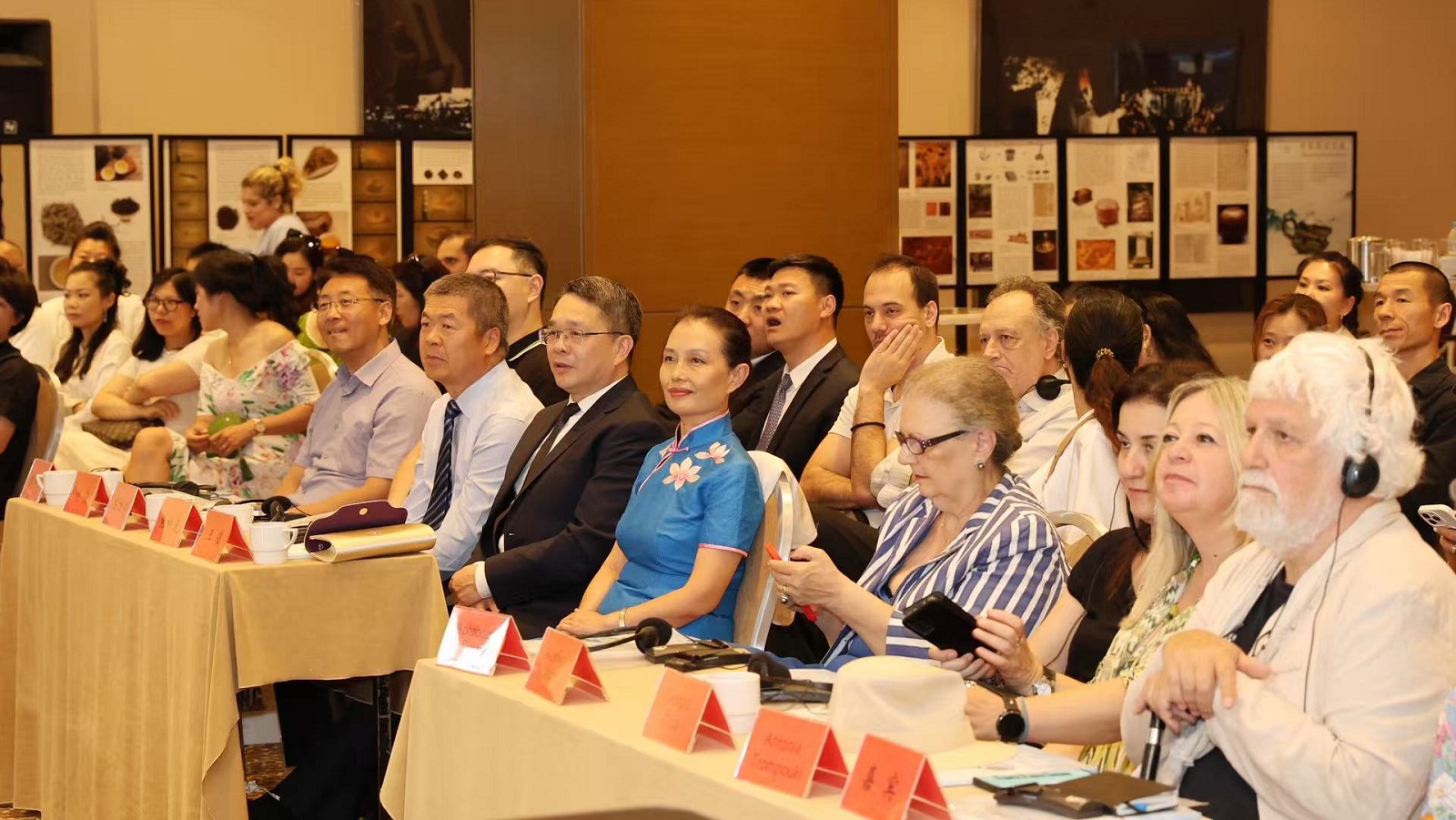 Γνωρίζοντας την ιδιαίτερη πατρίδα του Κομφούκιου και με τις πέντε αισθήσεις-4