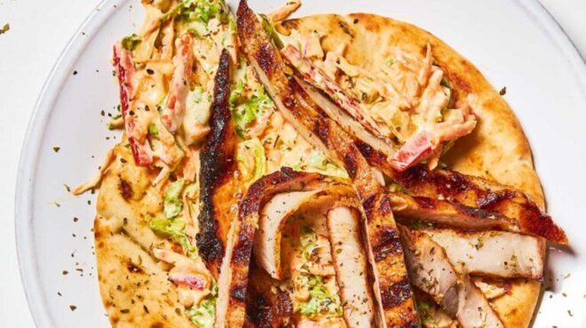 γύρος-από-γλασαρισμένη-πανσέτα-σε-γ-563644117