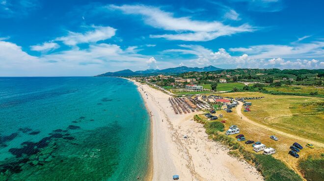 καιρός-δροσερή-καλοκαιρινή-μέρα-πο-563676163