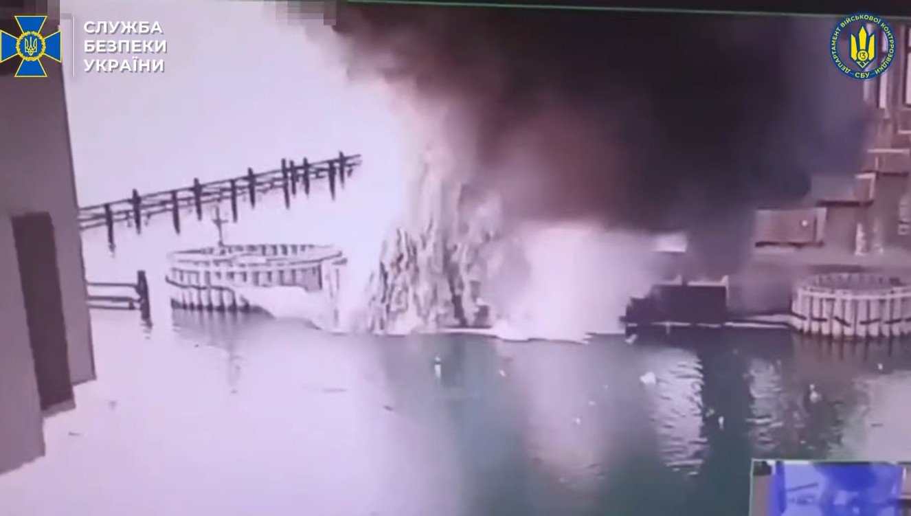 Η Ρωσία δεν είναι πια ασφαλής – Δορυφορικές εικόνες από τις ουκρανικές επιθέσεις-3