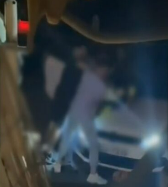 κυψέλη-επιβάτες-ιχ-ξυλοκόπησαν-υπάλλ-563655508