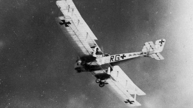 σαν-σήμερα-13-ιουνίου-1917-σφοδρή-αεροπορ-563658901