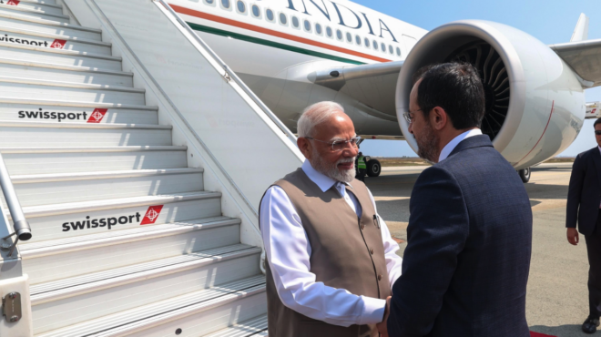 στην-κύπρο-ο-μόντι-το-μήνυμα-του-ινδο-563664253