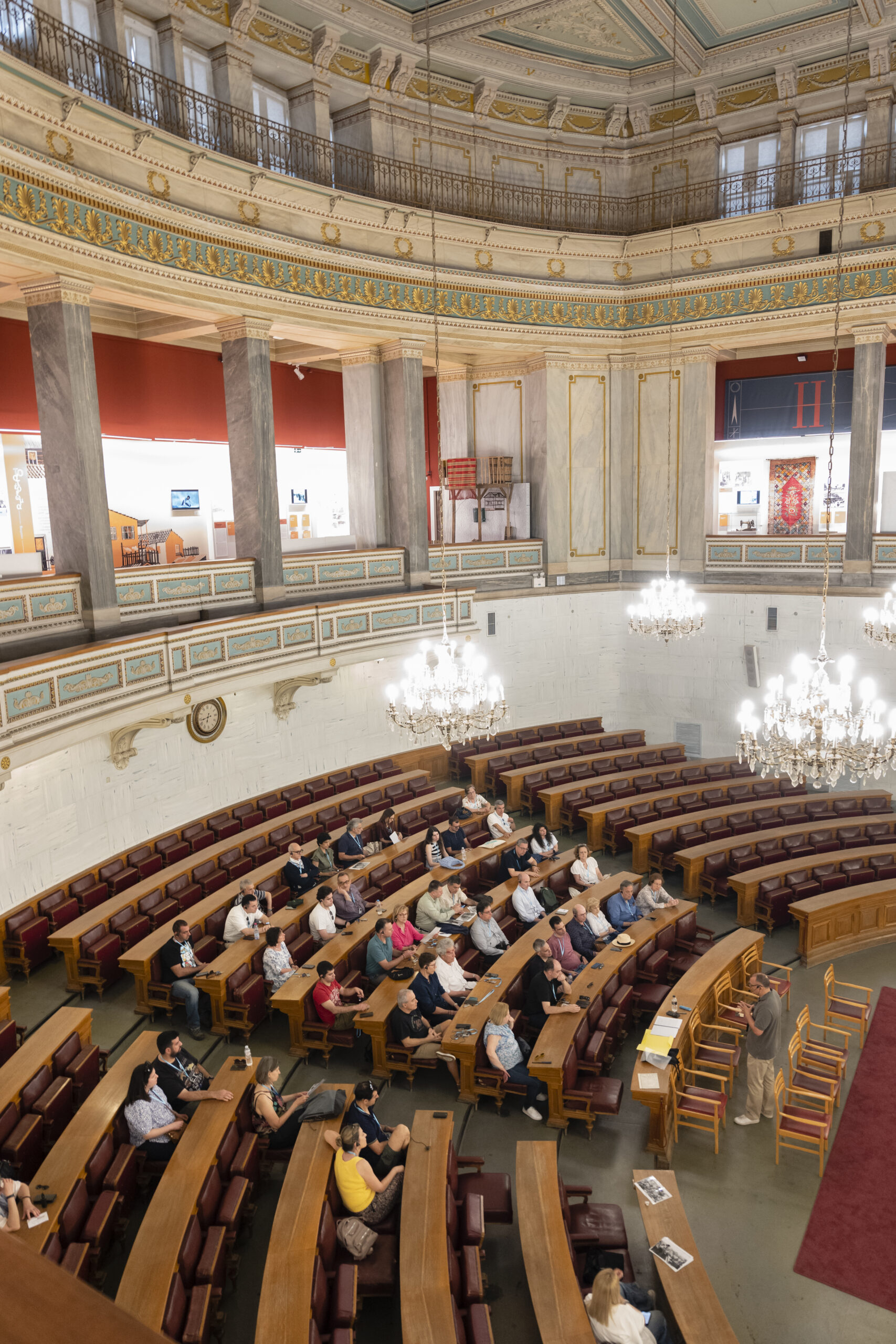 από-την-εξουσία-στο-εκτελεστικό-απόσπ-563661301