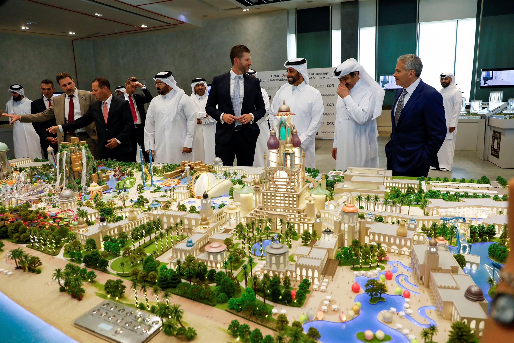 Οι «χρυσές» μπίζνες της οικογενείας Τραμπ-1