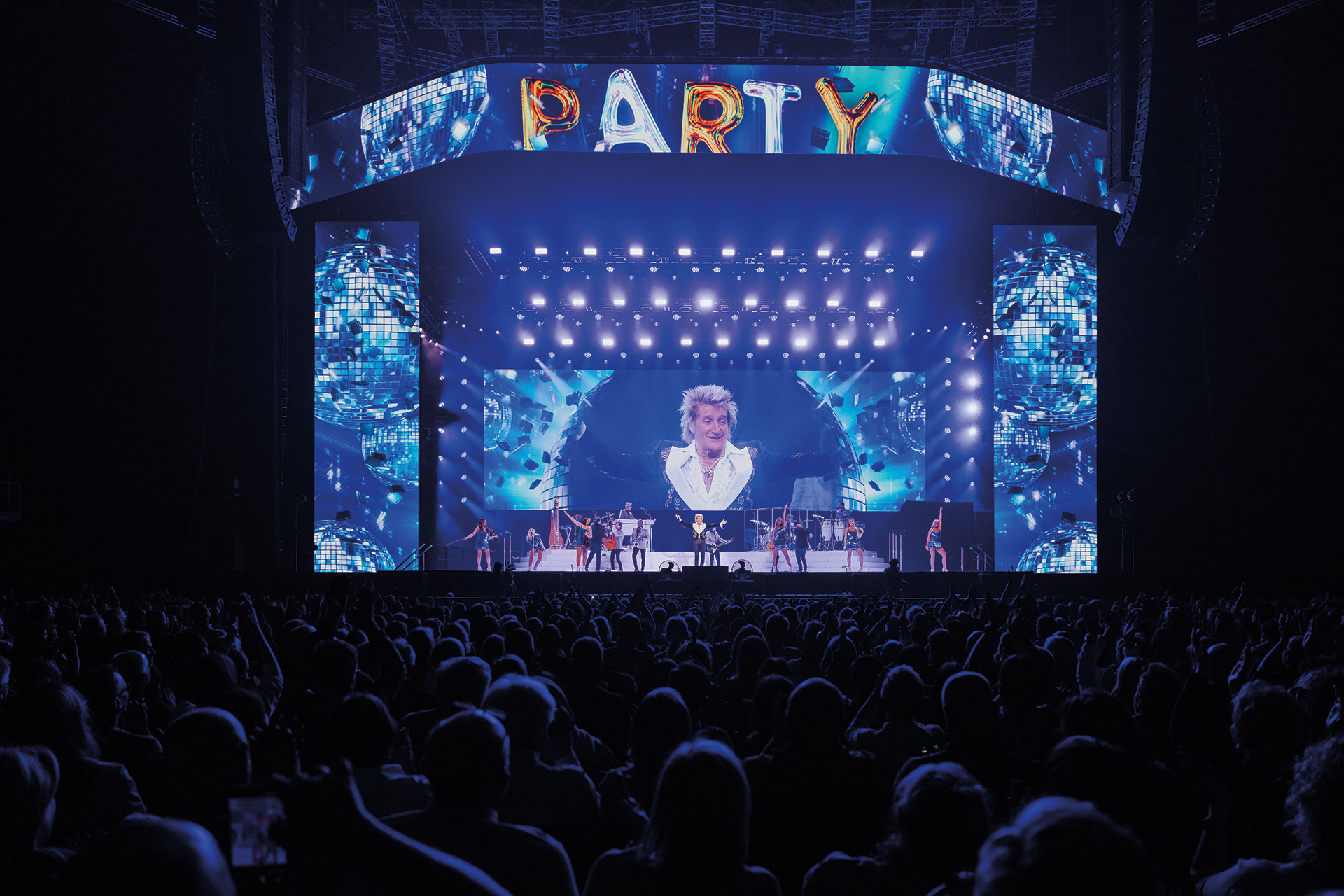 Αυτός ο ογδοντάρης ξέρει τι σημαίνει πάρτι-1