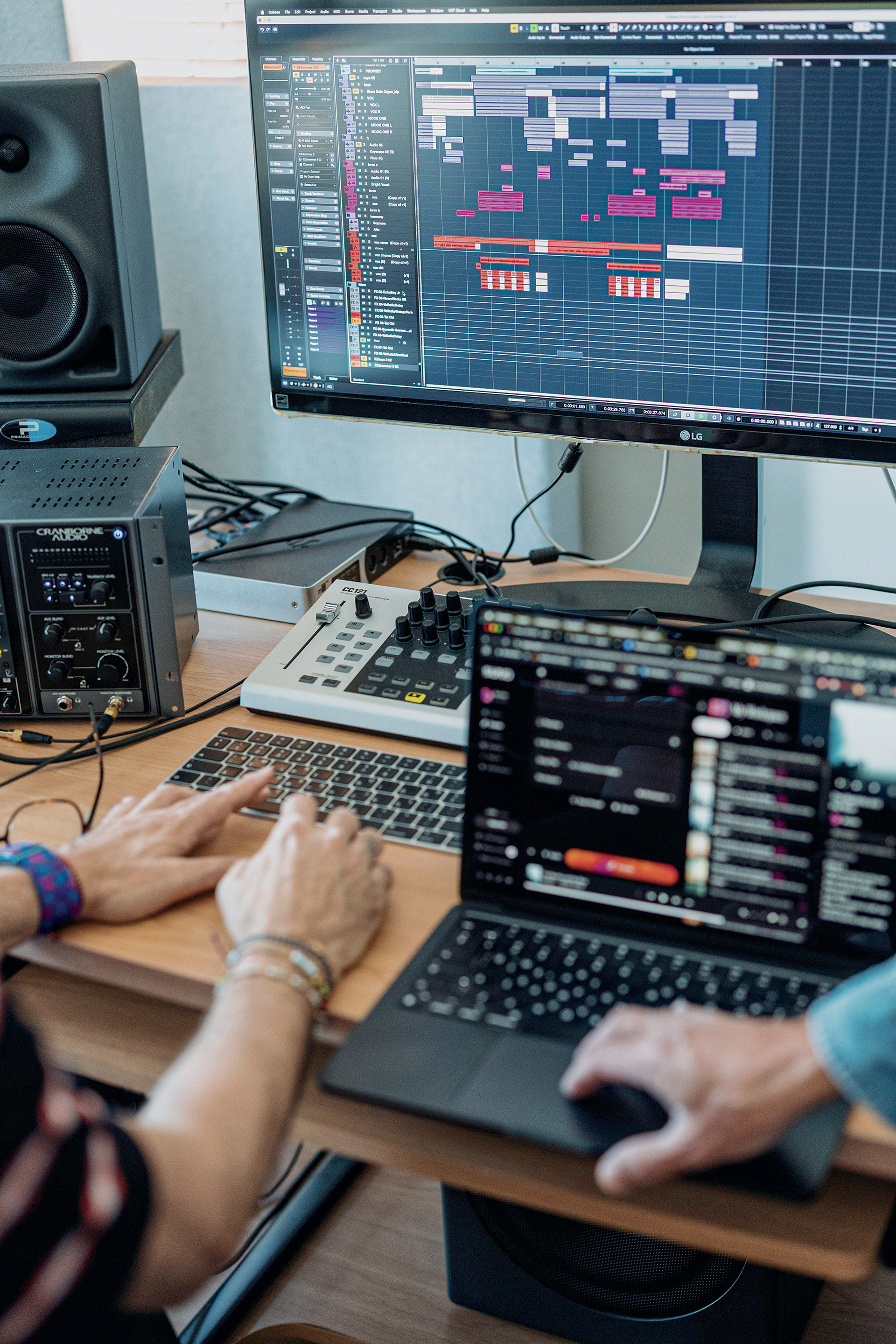 Κωστής Μαραβέγιας VS Τεχνητή Νοημοσύνη. Ποιος θα κερδίσει;-1