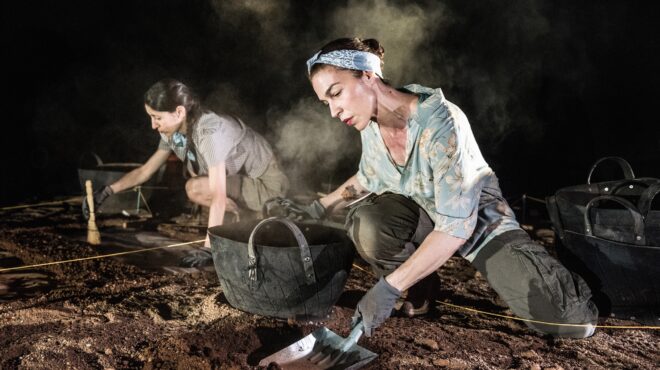 αγνωστοι-στίχοι-του-ευριπίδη-γίνοντα-563678239