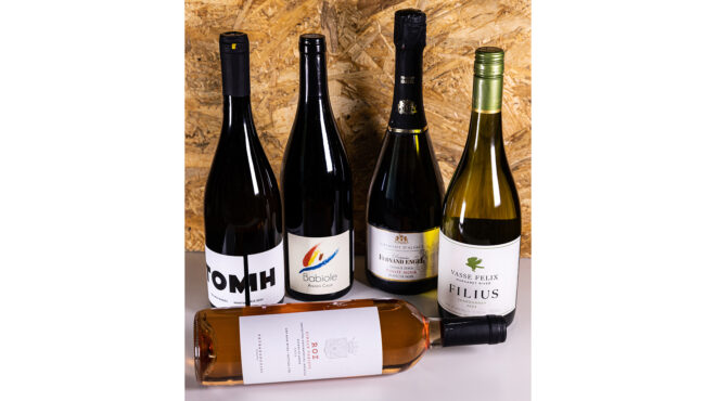 5-κρασιά-για-καλοκαιρινές-περιστάσεις-563681413