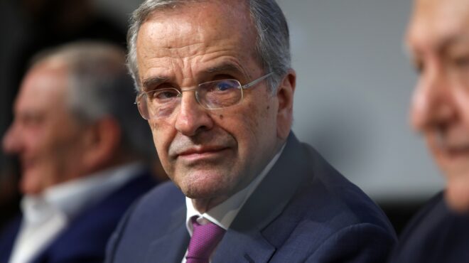 νέα-αιχμή-μητσοτάκη-για-σαμαρά-563674414