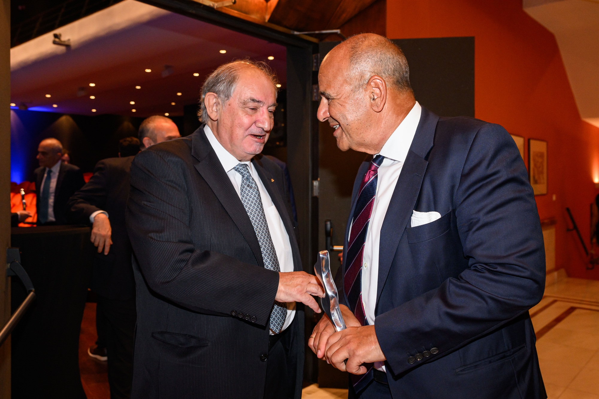 Οι πρωταγωνιστές της ελληνικής ναυτιλίας για το 2024 στα 17α βραβεία Ευκράντη-4