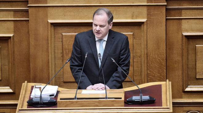 πρεμιέρα-προανακριτικής-με-μοντέλο-563680492