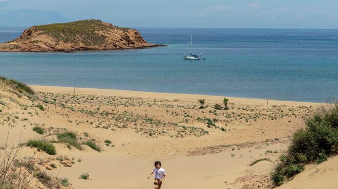 στη-λήμνο-για-ένα-καλοκαίρι-όπως-παλιά-563663203