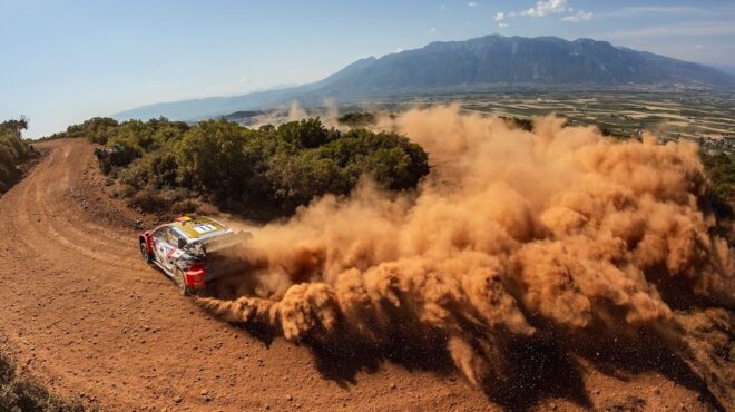 ενα-ράλλυ-χίλιες-εικόνες-563682247