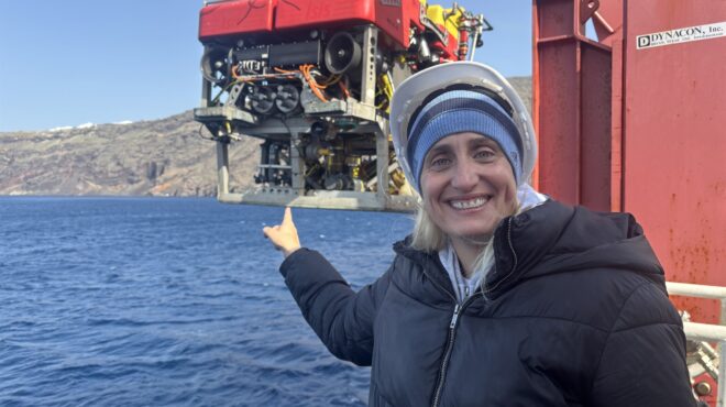 ακόμα-κι-ένα-τσουνάμι-20-εκατοστών-έχει-563647900