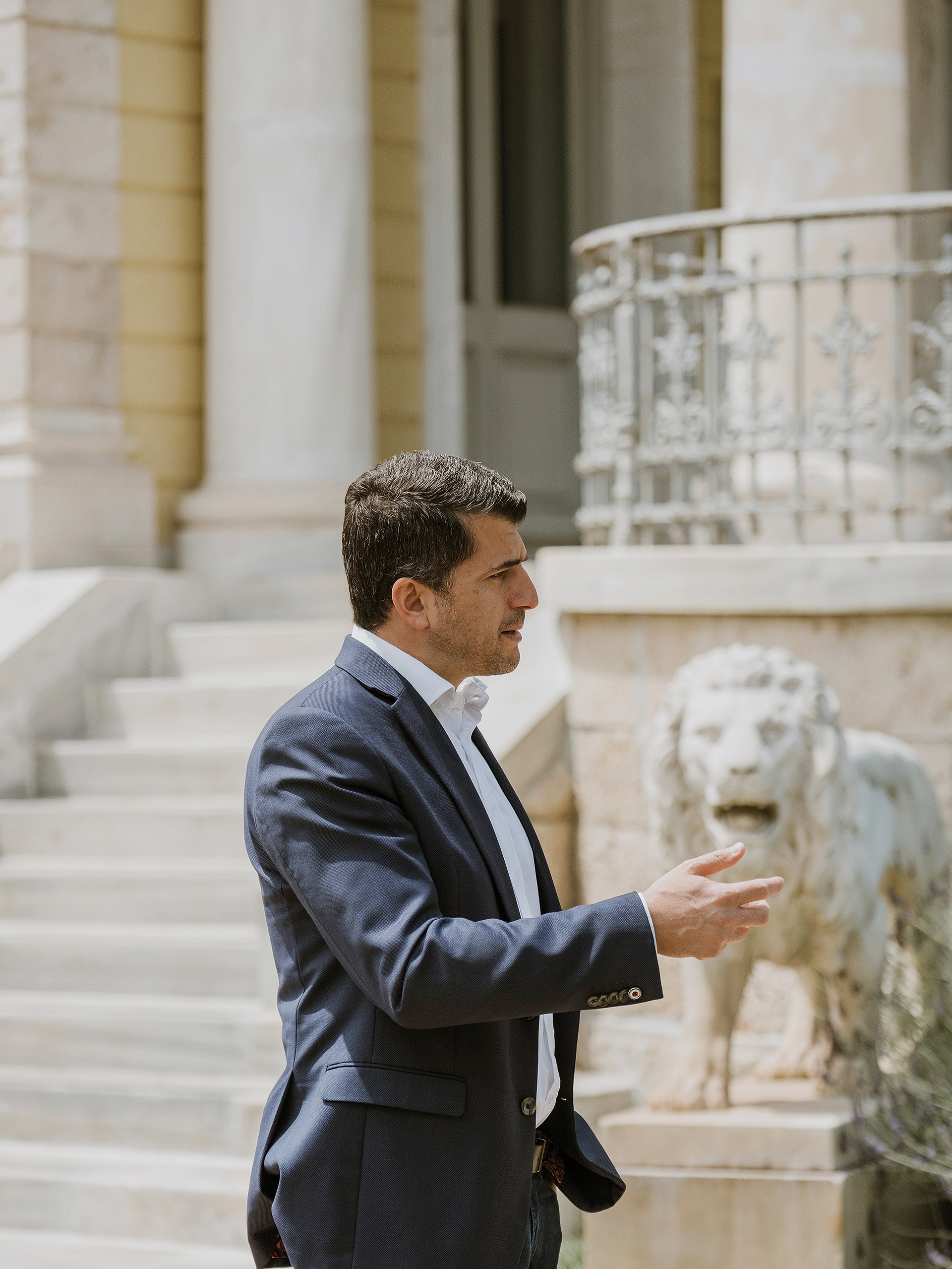 Μια βόλτα στο προάστιο που είναι σαν μουσείο-1