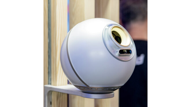 εσείς-θα-αφήνατε-να-σκανάρουν-την-ίριδ-563671165