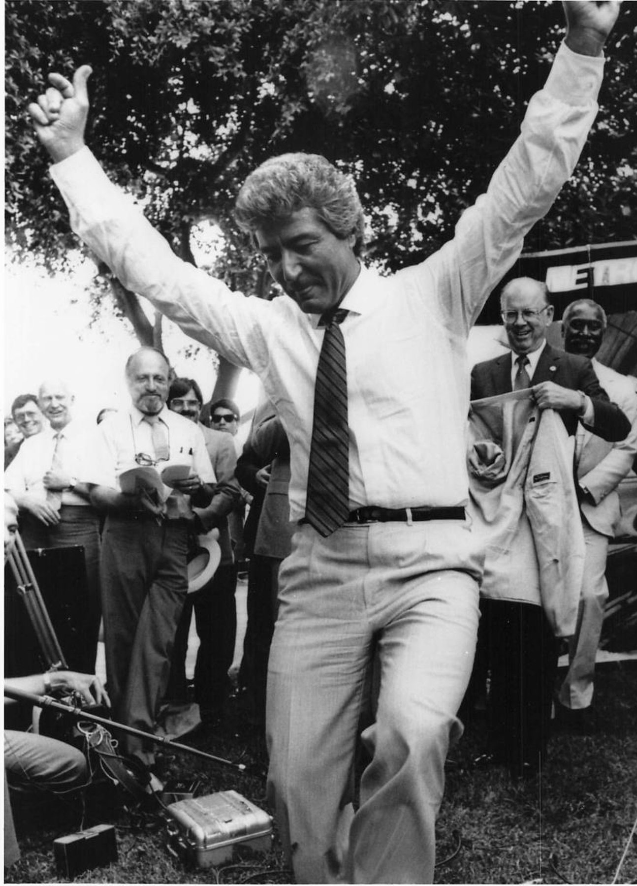 Νικ Πατσαούρας: Η πόλη μας υποφέρει όπως μετά τον πόλεμο-3