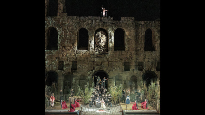 τουραντότ-αιθέρια-και-σπλάτερ-563648710