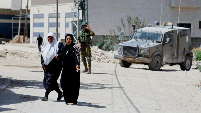 δυτική-οχθη-στρατιώτες-του-ισραήλ-σκό-563646298